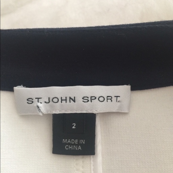 St. John blazer - Picture 6 of 7